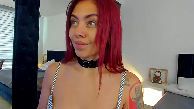 melanie roux   online show from April 7, 2026, 12:18 pm