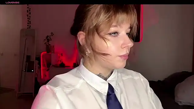 Snapshot of Babymoney_2007 chatting on February 3, 2026, 8:58 pm Babymoney 2007 online show from February 3, 2026, 8:58 pm