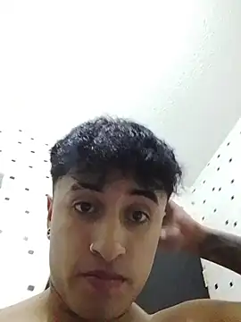 Snapshot of jhon_mendoza_ chatting on October 31, 2025, 1:13 am jhon mendoza online show from October 31, 2025, 1:13 am