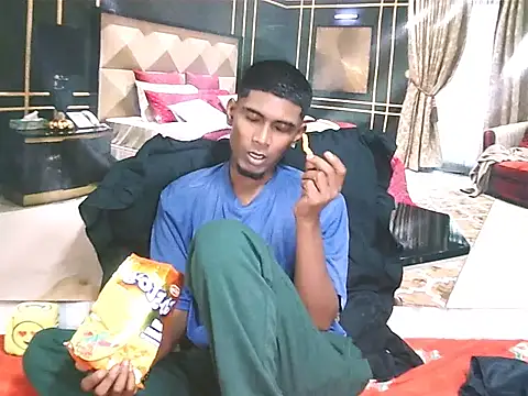 IndianThuggin online show from May 15, 2026, 12:41 am