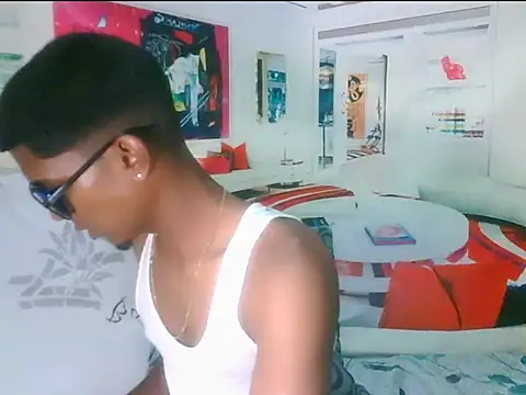 IndianThuggin online show from October 21, 2025, 6:18 pm