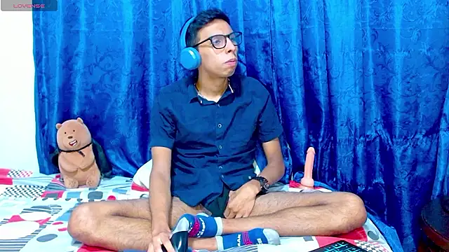 DavTwink3100 online show from March 16, 2026, 1:46 am