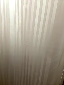 Snapshot of Amelia-Diamond chatting on November 23, 2025, 11:31 am Amelia-Diamond online show from November 23, 2025, 11:31 am