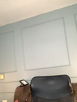 Orianabluee  online show from November 1, 2025, 3:24 am