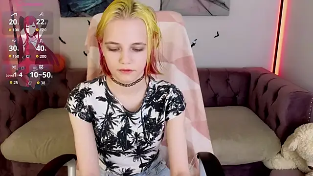 MitaSide online show from October 21, 2025, 8:19 pm