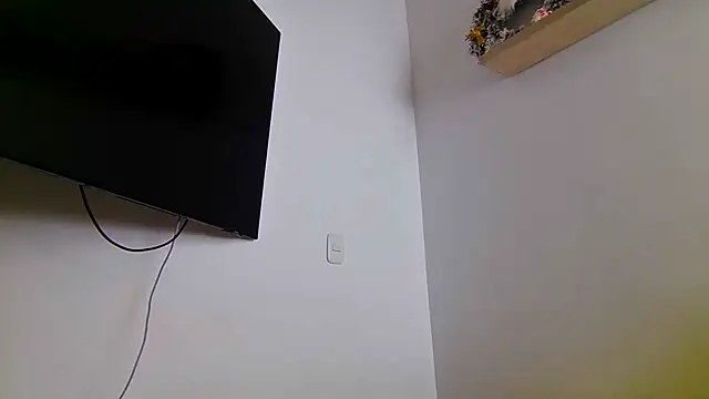 Snapshot of valeriahornier chatting on July 29, 2026, 8:30 pm valeriahornier online show from July 29, 2026, 8:30 pm