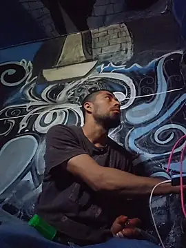 vergueo3 online show from March 13, 2026, 5:51 pm