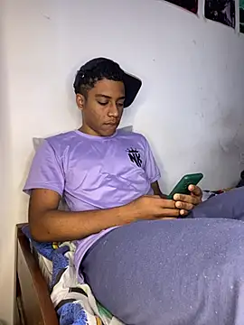 Snapshot of liam_Brooks9 chatting on January 12, 2026, 1:18 pm liam Brooks9 online show from January 12, 2026, 1:18 pm