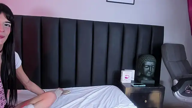 jennierrubyjane online show from November 5, 2025, 9:40 pm