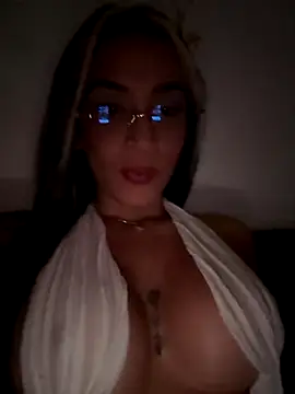 Snapshot of KIMBERLYPULIDO chatting on October 23, 2025, 4:11 am KIMBERLYPULIDO online show from October 23, 2025, 4:11 am
