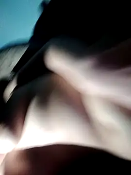 Snapshot of Loveyoudearxq chatting on November 26, 2025, 9:04 pm Loveyoudearxq online show from November 26, 2025, 9:04 pm