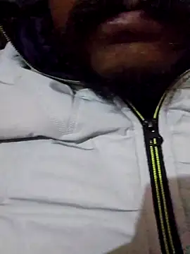 rahulsexyb online show from December 2, 2025, 8:16 am