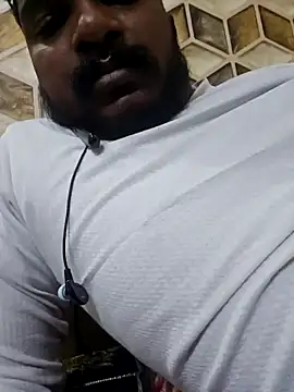 rahulsexyb online show from November 24, 2025, 6:02 am