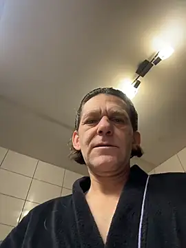 kon77777 online show from November 25, 2025, 3:40 am