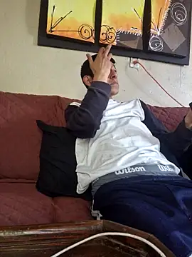 Pedropuente200 online show from February 3, 2026, 7:41 pm