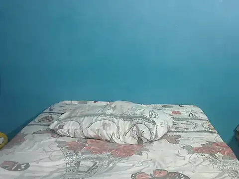 SexySlender  online show from November 8, 2025, 4:10 pm