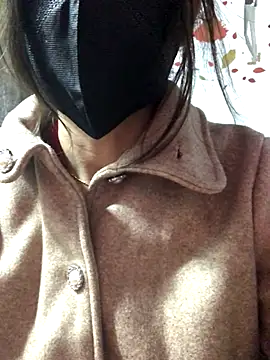 Snapshot of Kylie_beem chatting on November 27, 2025, 2:12 am Kylie beem online show from November 27, 2025, 2:12 am