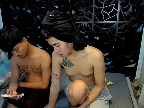hardcocktwink online show from May 31, 2026, 5:51 pm