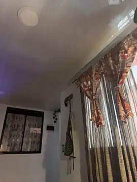 FreszX online show from April 10, 2026, 4:25 pm