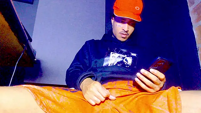 Snapshot of Anaconda_larga chatting on February 20, 2026, 2:41 pm Anaconda larga online show from February 20, 2026, 2:41 pm