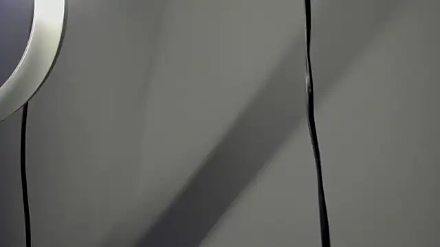 Nikki  uwu online show from November 10, 2025, 11:37 am