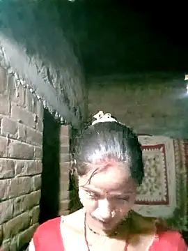 Hot cauple indian online show from November 4, 2025, 1:53 am