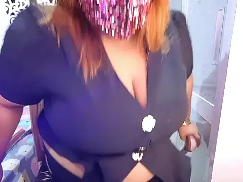 blackpearl     online show from April 5, 2026, 7:20 pm