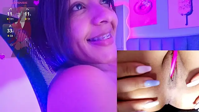 Snapshot of Aria_Russo chatting on April 18, 2026, 7:07 pm Aria Russo online show from April 18, 2026, 7:07 pm