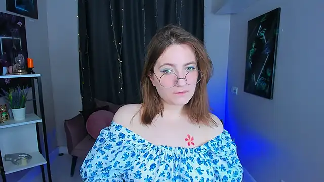 fairy tara online show from November 2, 2025, 8:58 pm