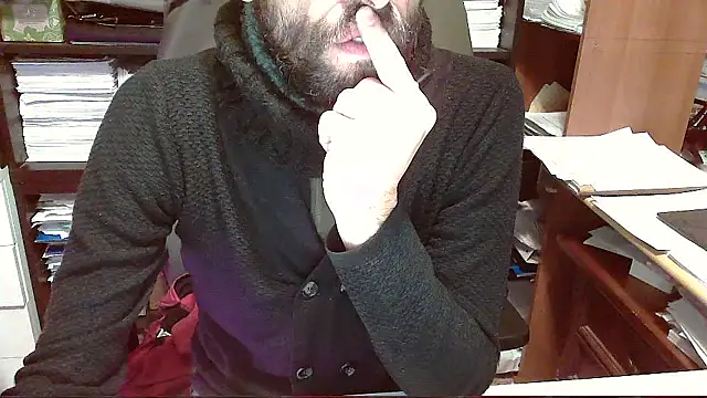 topg84 online show from November 6, 2025, 5:17 pm