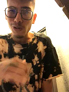 tian doyt69 online show from December 22, 2025, 1:17 am