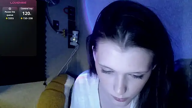 Snapshot of Thedeepwebcutie chatting on November 15, 2025, 7:56 am Thedeepwebcutie online show from November 15, 2025, 7:56 am