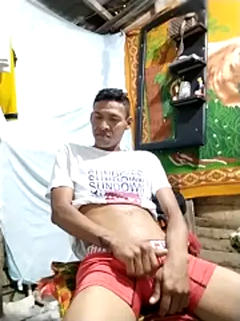 Snapshot of Estebanbigcock23 chatting on April 22, 2026, 4:25 pm Estebanbigcock23 online show from April 22, 2026, 4:25 pm