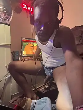 Snapshot of misterincred chatting on November 27, 2025, 12:22 am misterincred online show from November 27, 2025, 12:22 am