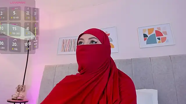 fatiima  online show from November 29, 2025, 7:25 pm