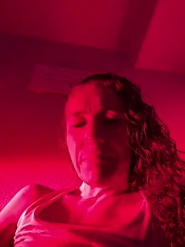 Snapshot of PetitemarieeThaReal chatting on October 29, 2025, 9:03 pm PetitemarieeThaReal online show from October 29, 2025, 9:03 pm