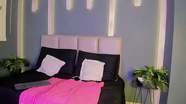 ArohomLester online show from February 18, 2026, 2:02 pm