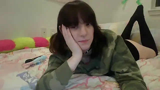 Trickylucy555 online show from December 21, 2025, 9:55 am