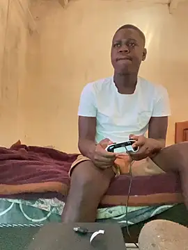 Snapshot of maloya267 chatting on October 24, 2025, 12:59 pm maloya267 online show from October 24, 2025, 12:59 pm