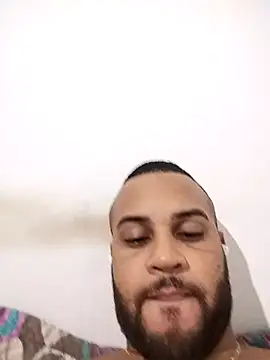 Jonathanbarreto online show from April 9, 2026, 3:30 am