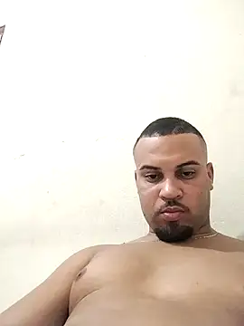 Jonathanbarreto online show from October 19, 2025, 2:36 am