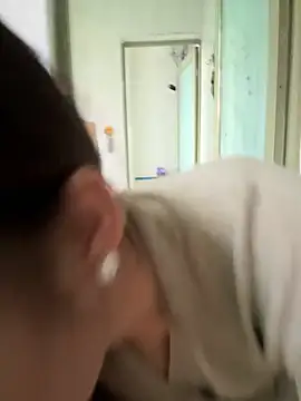 Snapshot of aaaaawhate chatting on October 27, 2025, 9:10 am aaaaawhate online show from October 27, 2025, 9:10 am