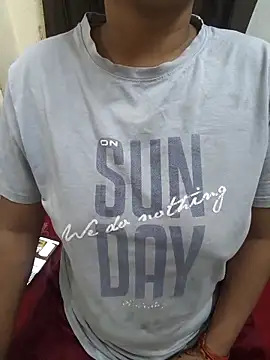 hot richa online show from December 20, 2025, 6:27 am