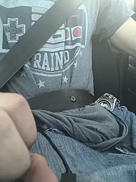 Snapshot of SirDirty34 chatting on November 6, 2025, 10:58 pm SirDirty34 online show from November 6, 2025, 10:58 pm