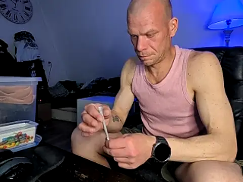 Snapshot of Kinky_Play1 chatting on April 15, 2026, 7:58 pm Kinky Play1 online show from April 15, 2026, 7:58 pm