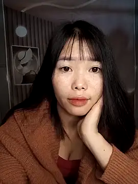 Snapshot of Fish_yellow chatting on November 4, 2025, 8:12 pm Fish yellow online show from November 4, 2025, 8:12 pm