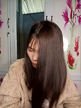 Snapshot of Fish_yellow chatting on November 13, 2025, 12:03 am Fish yellow online show from November 13, 2025, 12:03 am