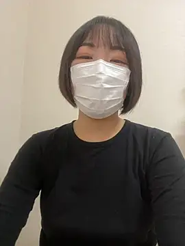 Yurika oO online show from November 19, 2025, 2:22 am