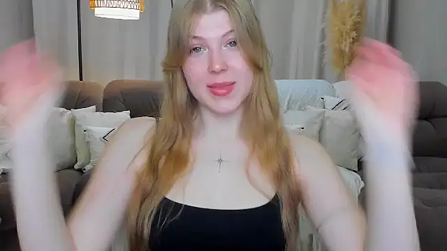 Snapshot of Stella_Light chatting on May 12, 2026, 4:42 am Stella Light online show from May 12, 2026, 4:42 am