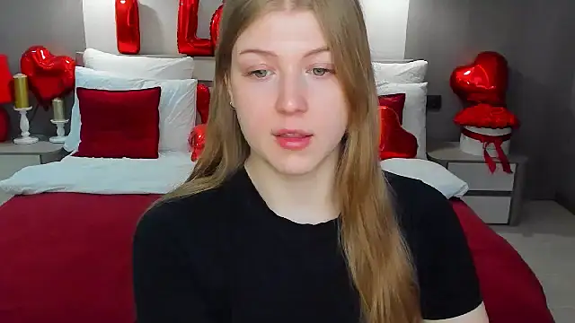 Snapshot of Stella_Light chatting on February 17, 2026, 11:18 am Stella Light online show from February 17, 2026, 11:18 am